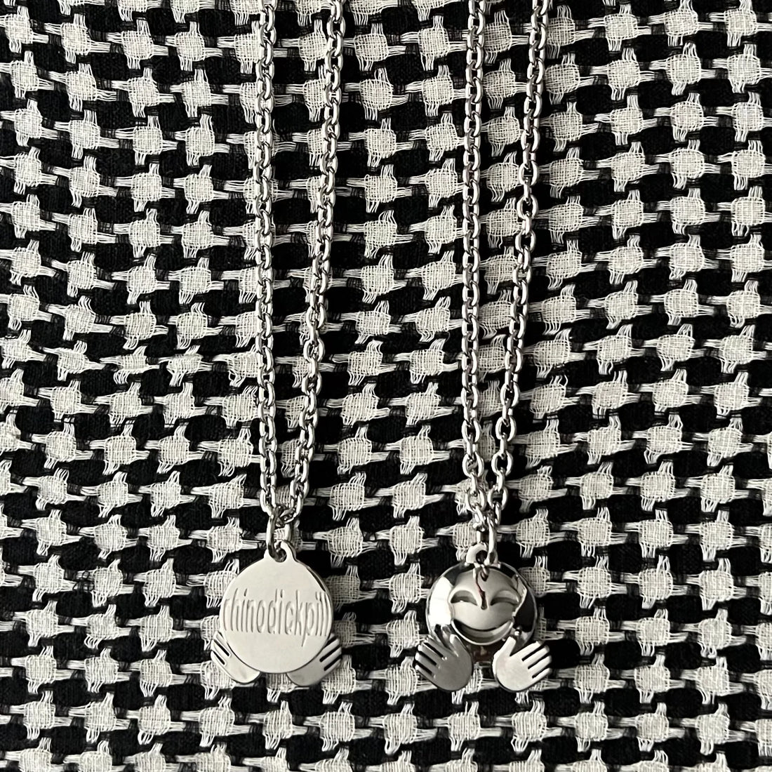 rhinodickpill "Emoji Chain Hands"