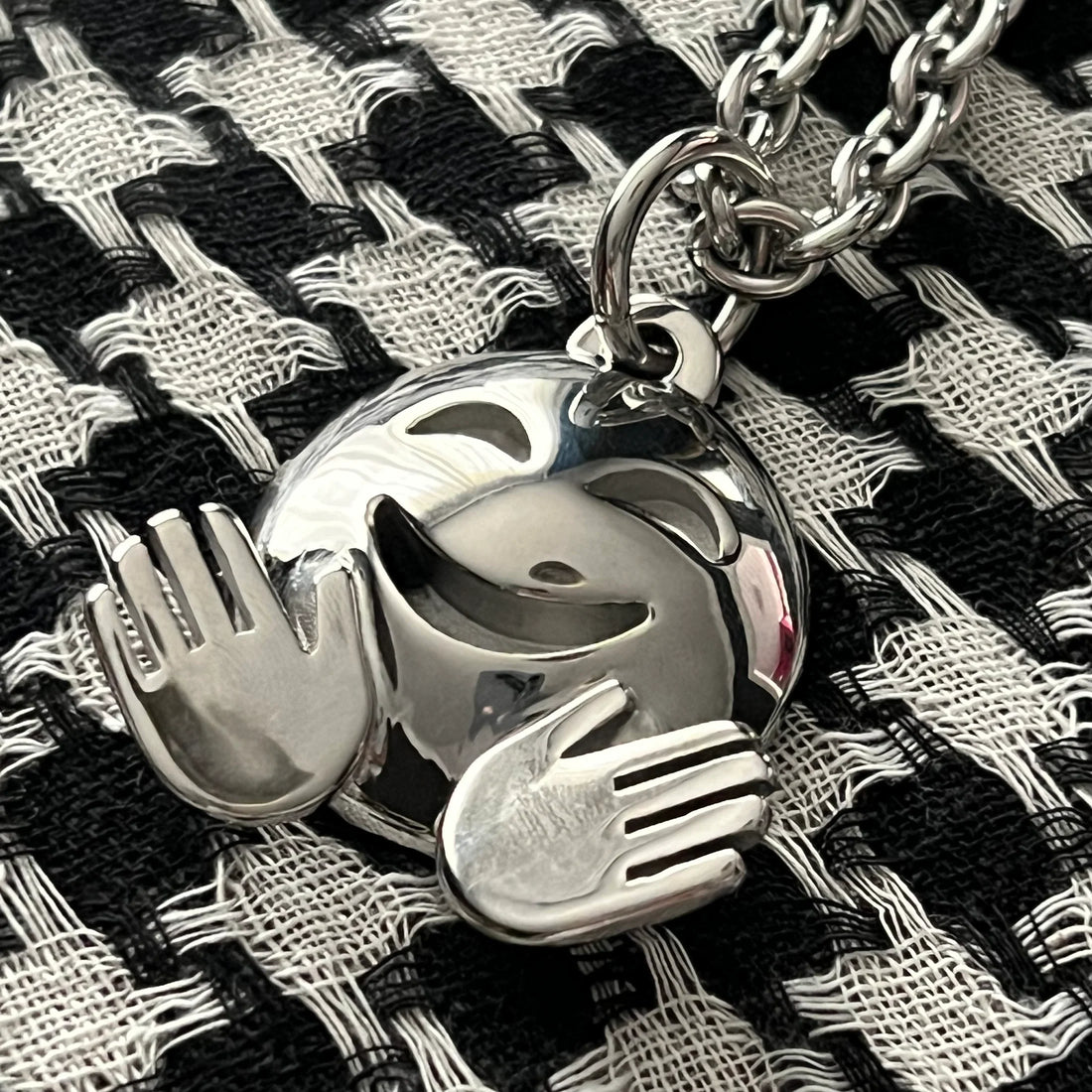 rhinodickpill "Emoji Chain Hands"