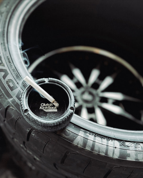 THE CLUTCH KICKBACK TIRE ASHTRAY