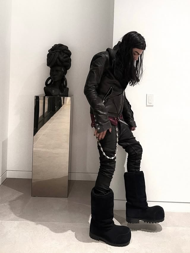 NO MASS PROD. – H4LO