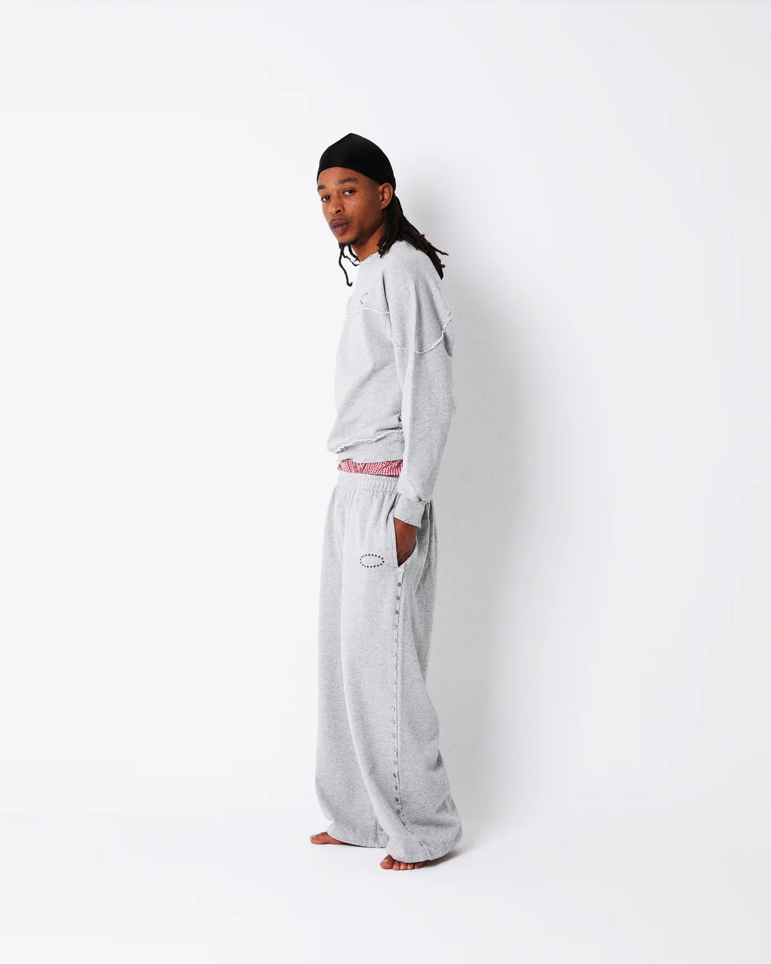 AFB STUDDED BAGGY SWEAT PANTS