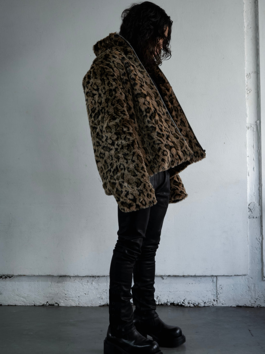 NO MASS PROD. HIGH COLLAR LEOPARD JACKET