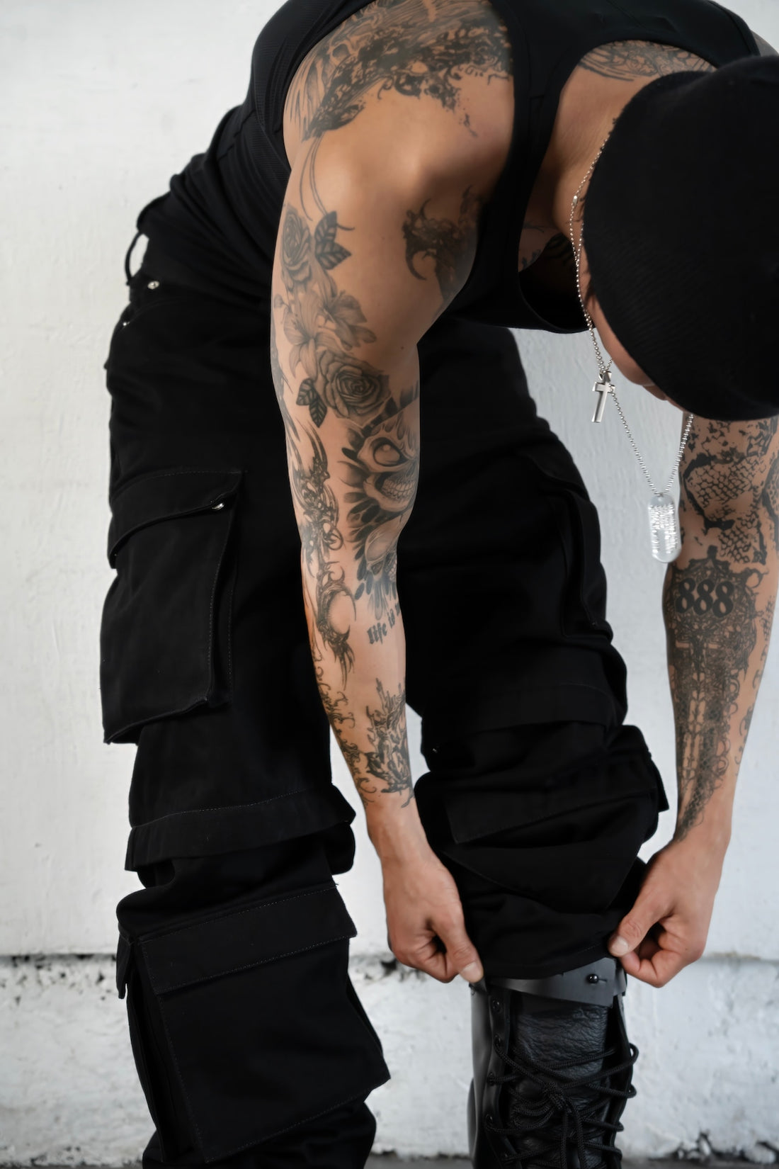NO MASS PROD. 015RAW 2WAY CARGO BAGGY JEANS (BLACK)