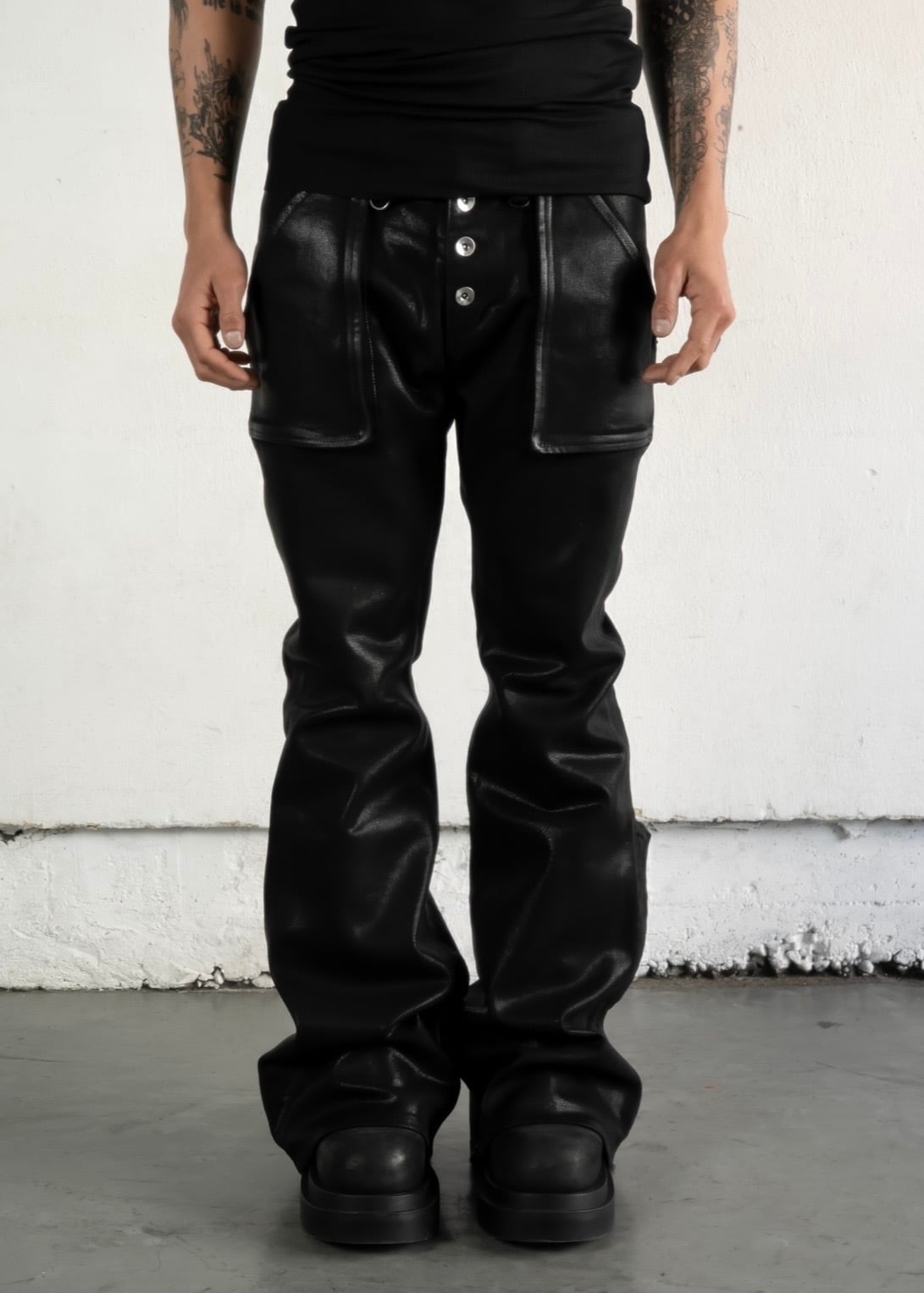 NO MASS PROD. 014GLM J-WAXED FLARE JEANS